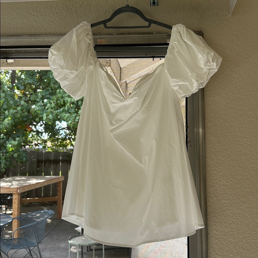 Petal & Pup White Puff Sleeve Dress